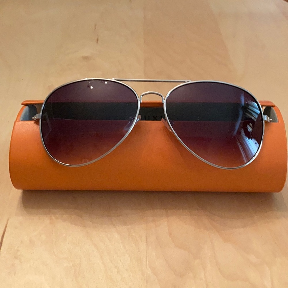 Modern Luxuri Aviator Sunglasses